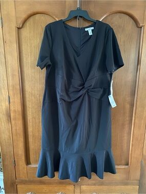 London Times Black Twist-Front Ruffle Hem Dress NWT